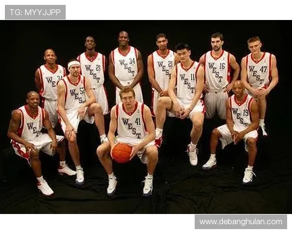 张敏篮球生涯回顾与展望：从球场传奇到人生启示的对话